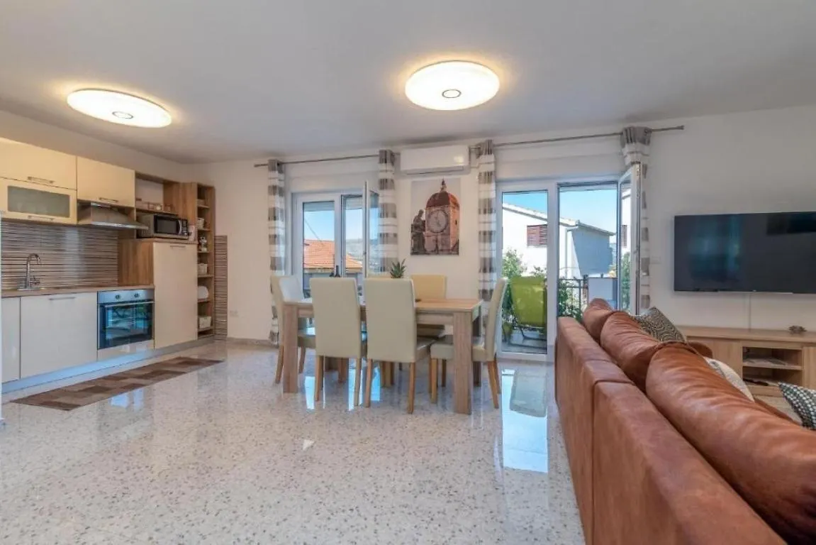 Apartment In Mastrinka With Sea View, Terrace, Air Conditioning, Wifi 5159-3 Trogir